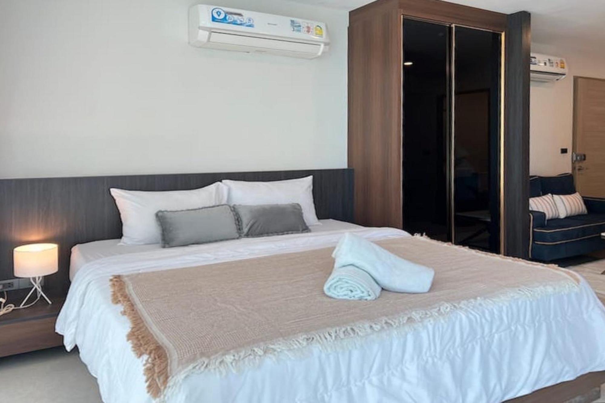 Vv B402, Close To Patong's Nightlife, & Patong